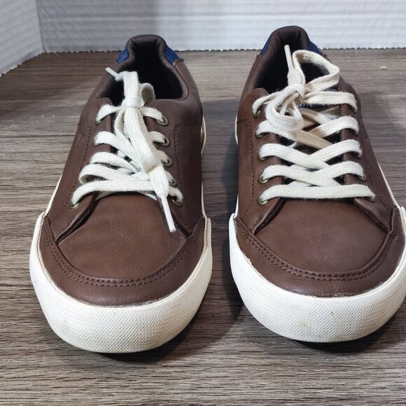 Sperry Memory Foam Sneakers Boys Size 2 Brown  Faux Leather Low Top Sporty Shoe - Picture 3 of 10